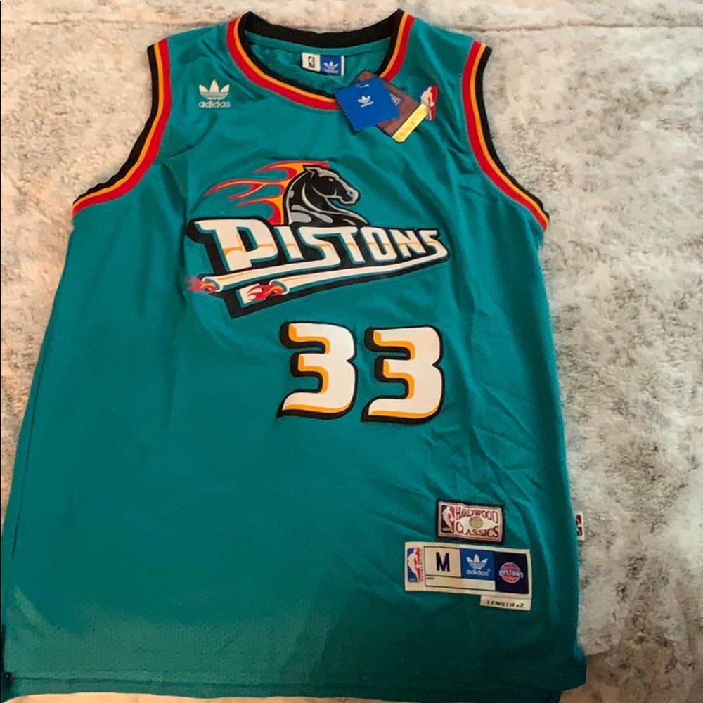 Pistons Jersey